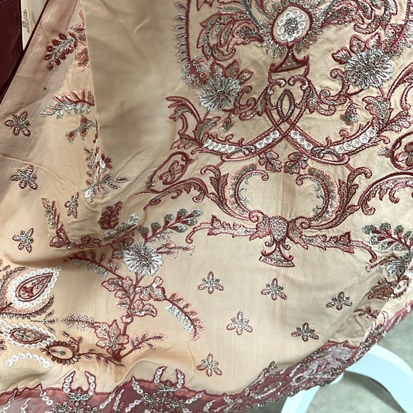 New Pakistani Indian shalwar kameez peach color designer embroidery outfit #264 - Picture 8 of 11